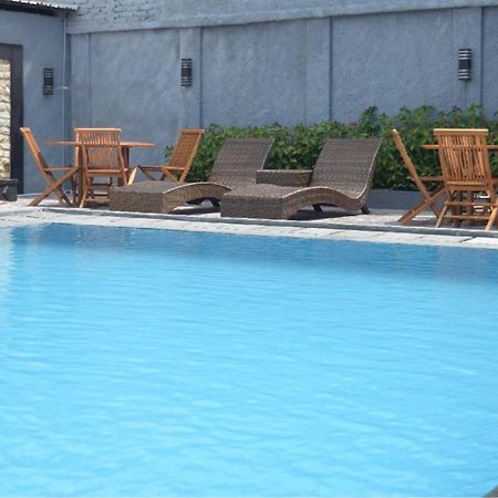 Favehotel Olo Padang Dış mekan fotoğraf