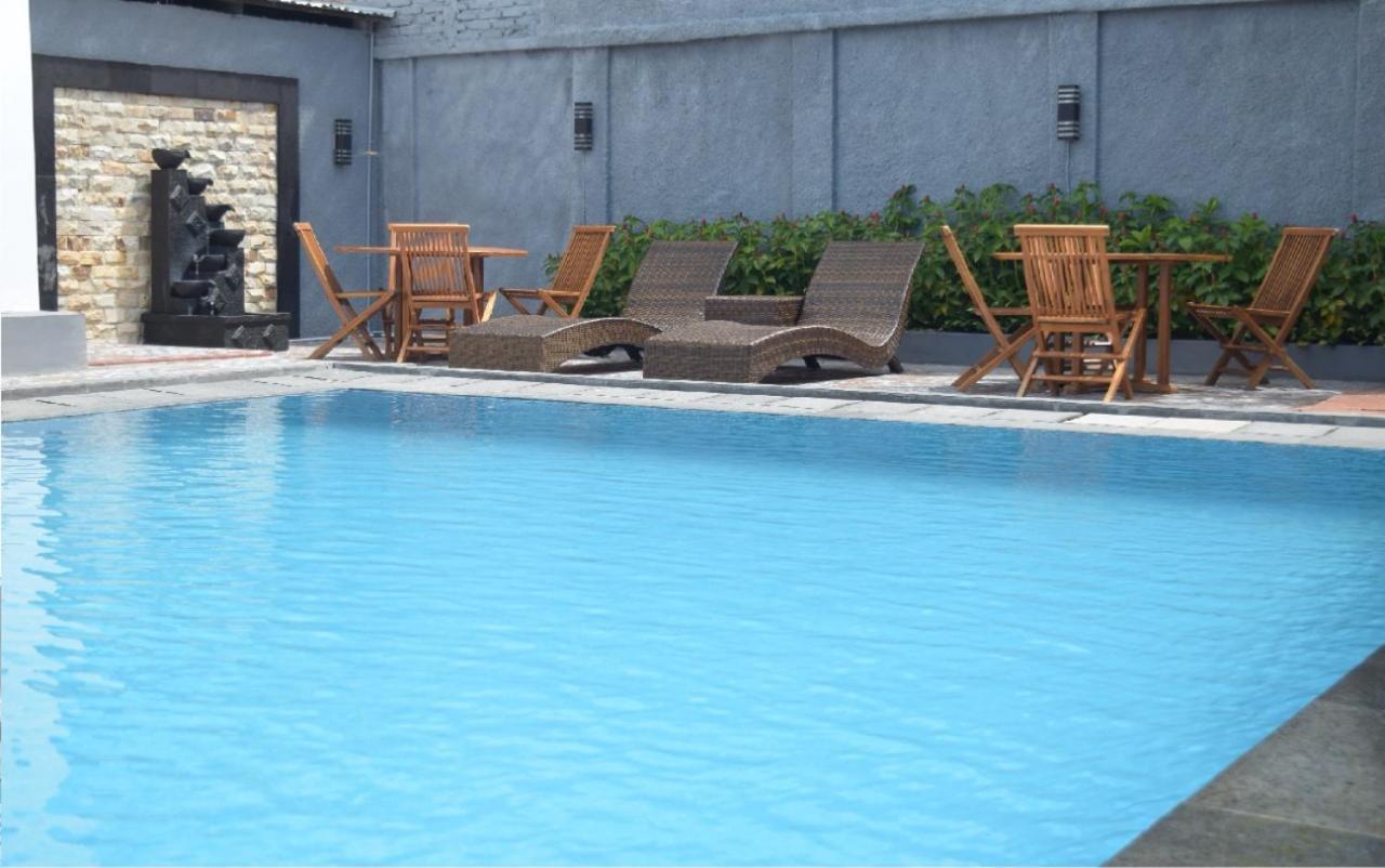 Favehotel Olo Padang Dış mekan fotoğraf